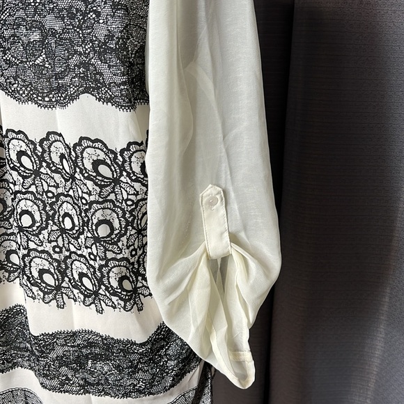 FRANCESCA’s COLLECTIONS BLOUSE LARGE - Picture 5 of 7